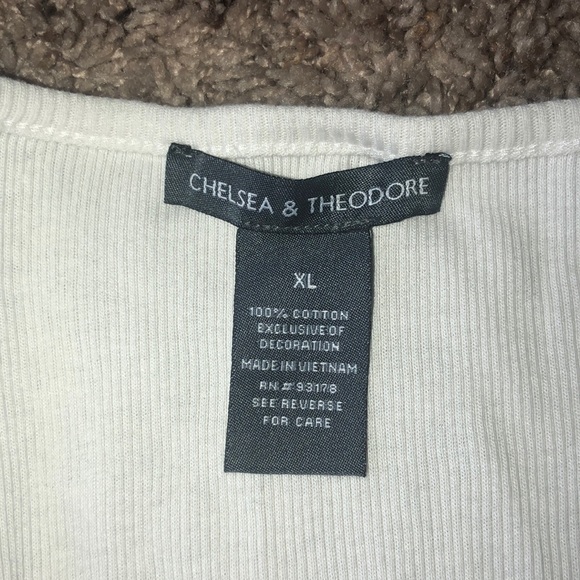 Chelsea & Theodore Pressed Flower Tank - Picture 3 of 3